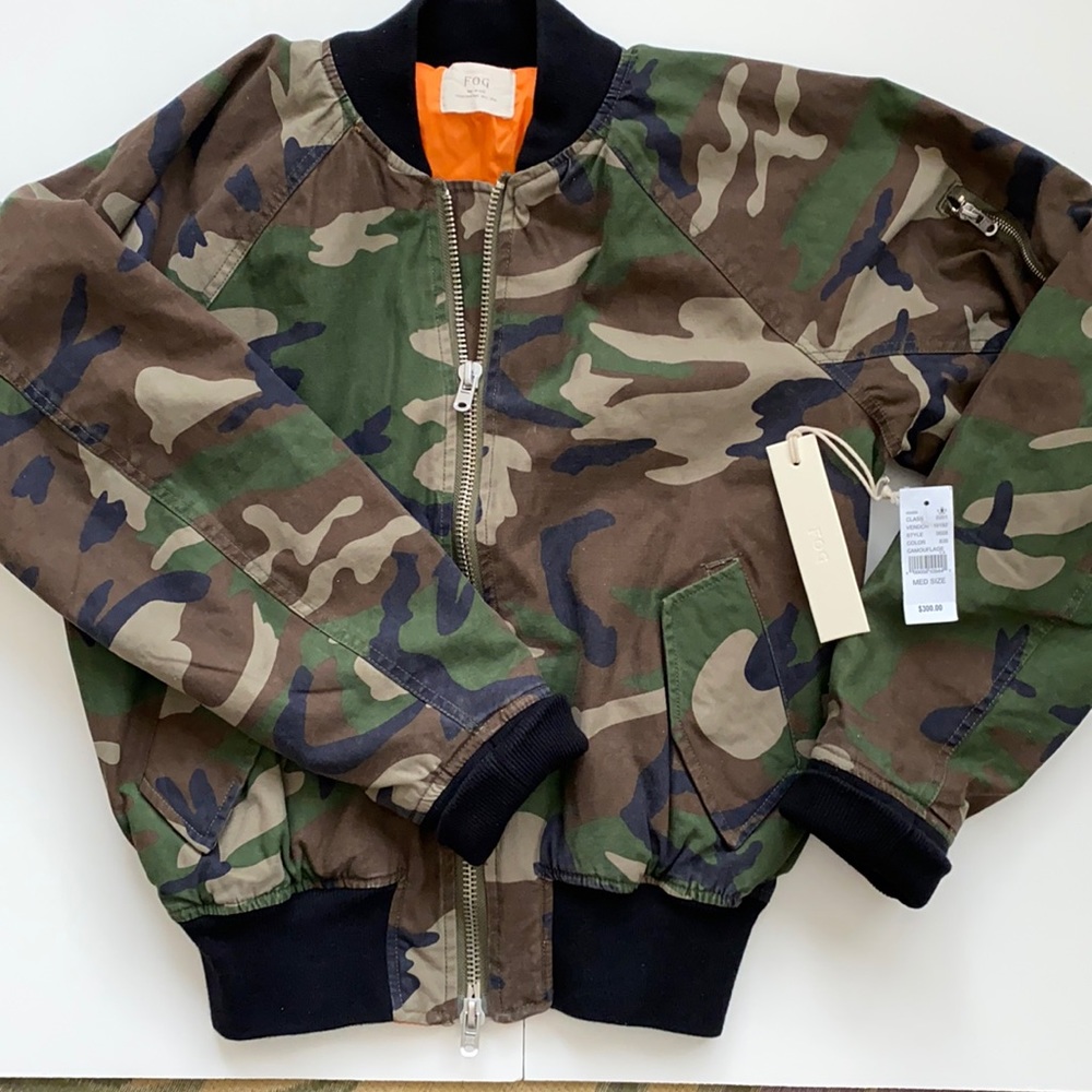 One Never worn FOG (Fear of God) sz:S Camo jacket